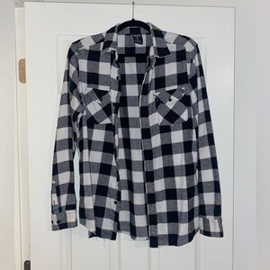 black & white buffalo plaid flannel